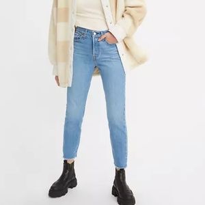 Levi's High Rise Mom Jeans